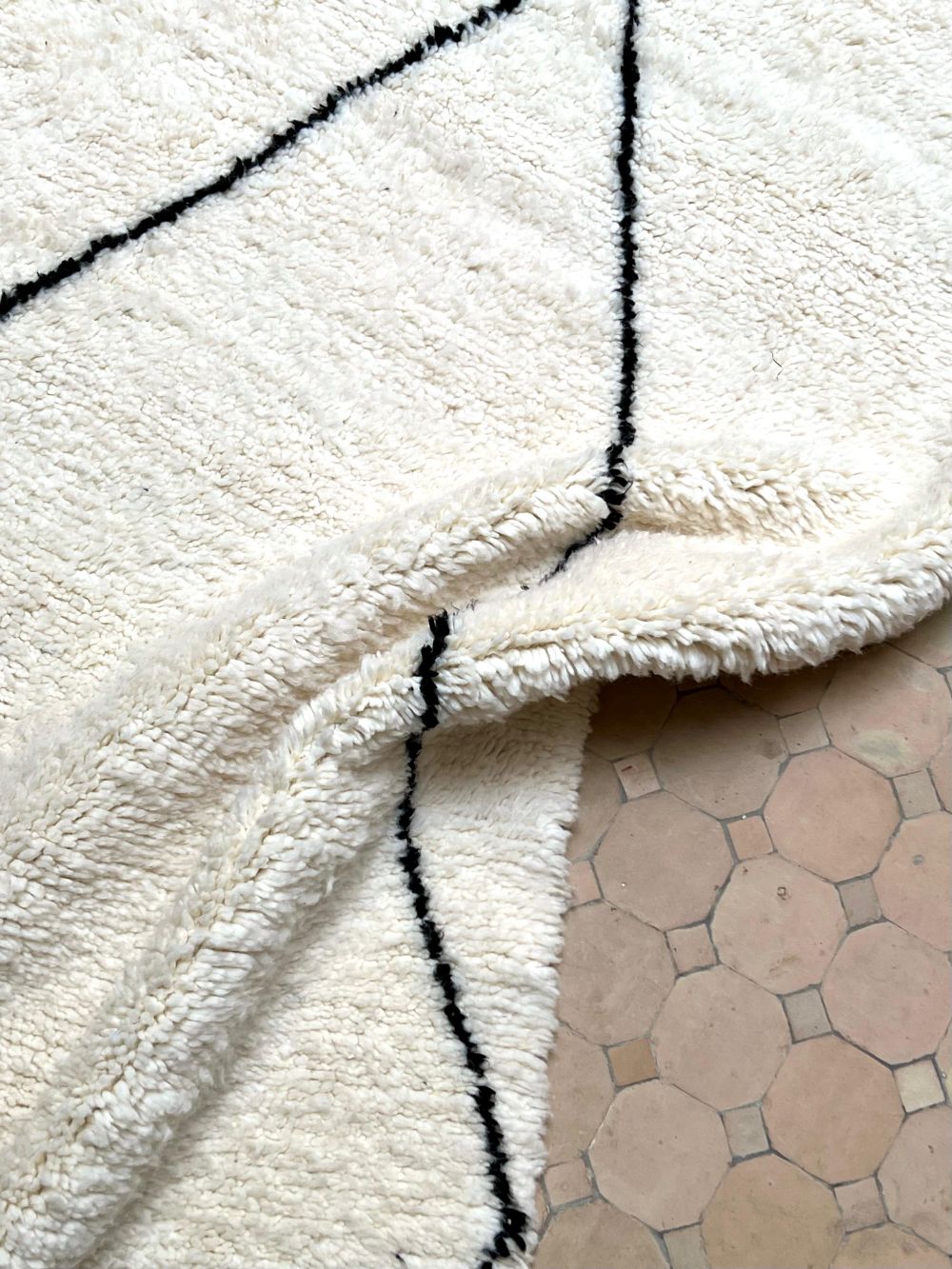 Moroccan Diamond Rug 280x250cm