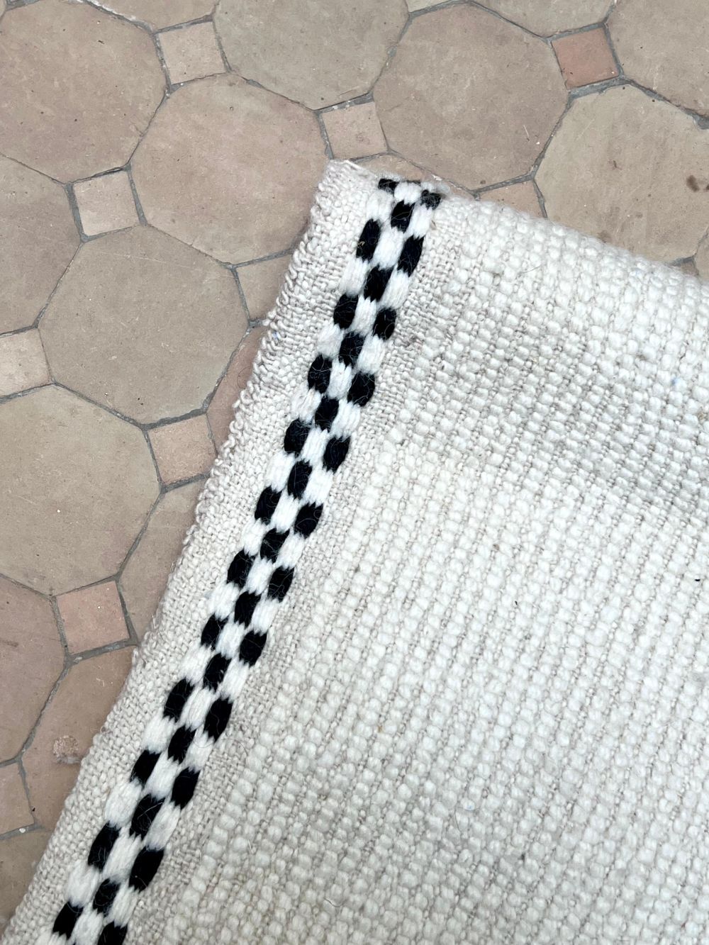 Moroccan Diamond Rug 395x305cm