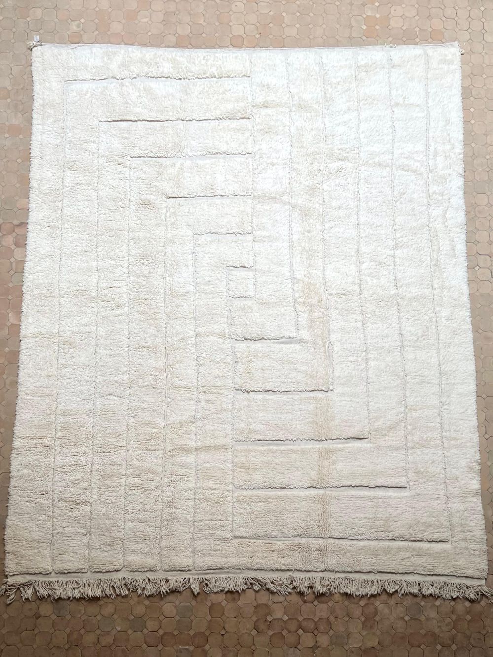 Moroccan All White Rug 400x305cm