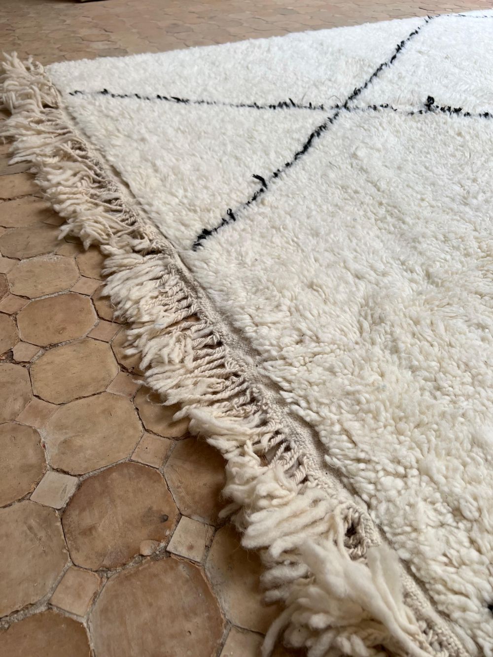 Moroccan Diamond Rug 335x255cm