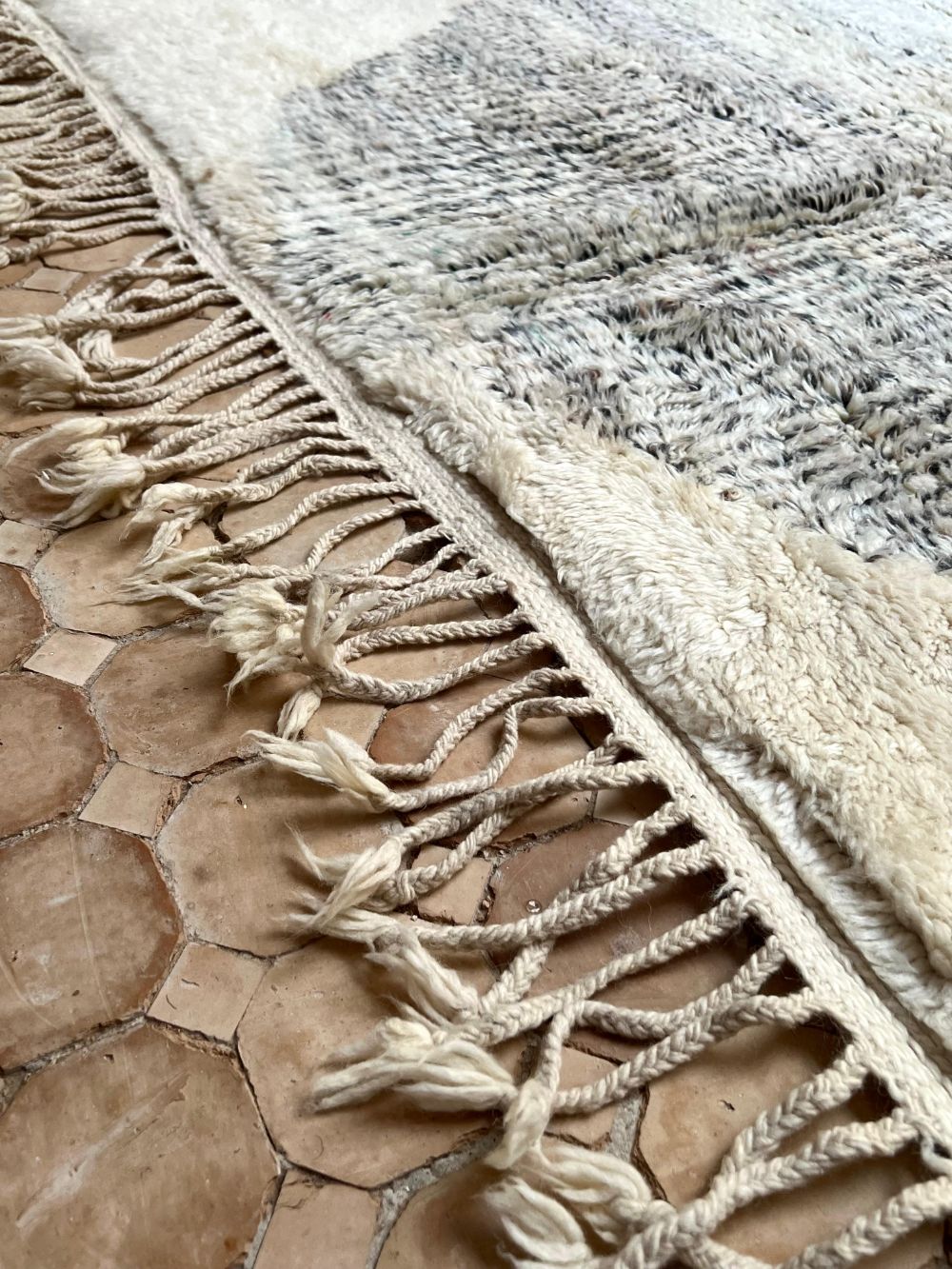 Moroccan Mrirt Rug 235x175cm