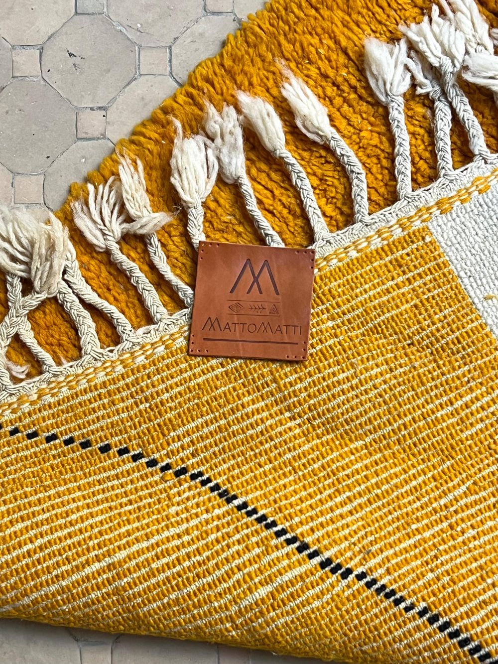 Moroccan Hanzo Rug 240x165cm
