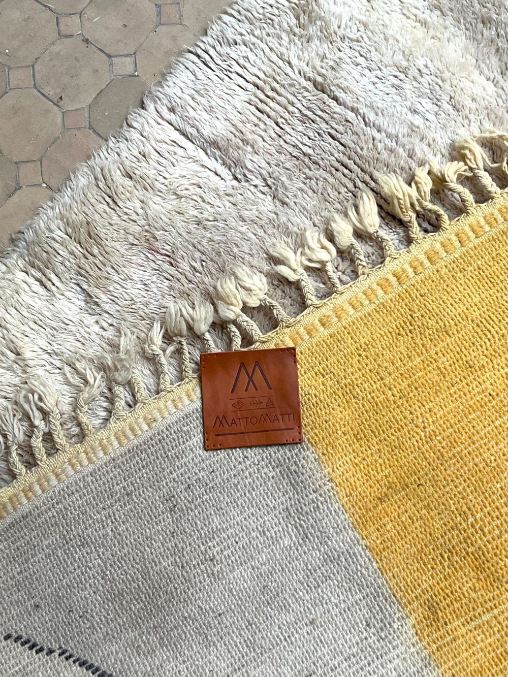 Moroccan Hanzo Rug 250x170cm