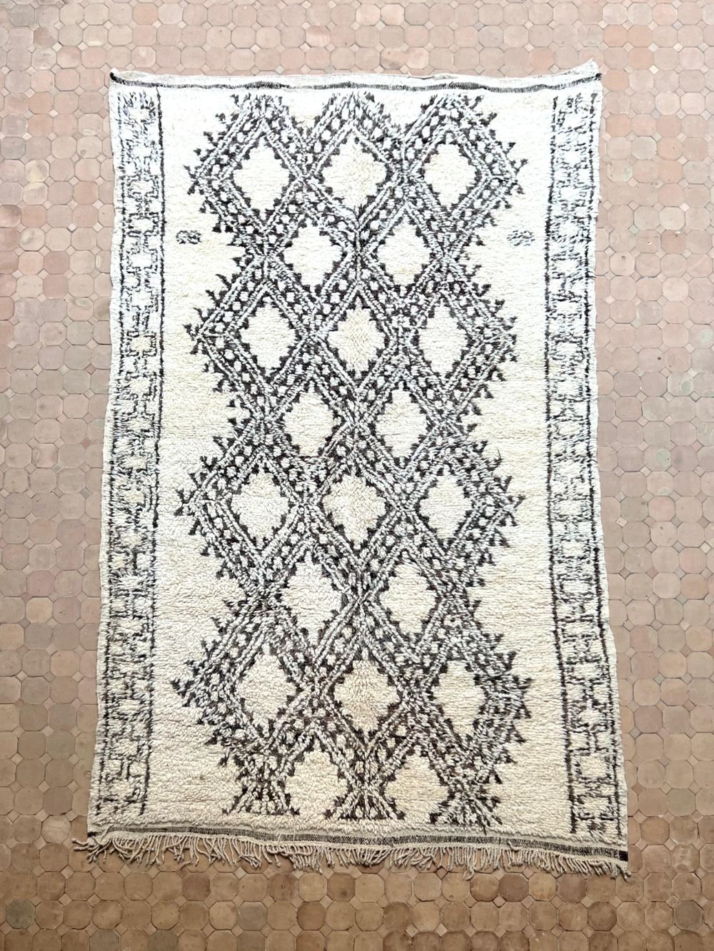 Moroccan Vintage Marmoucha Rug 305x180cm