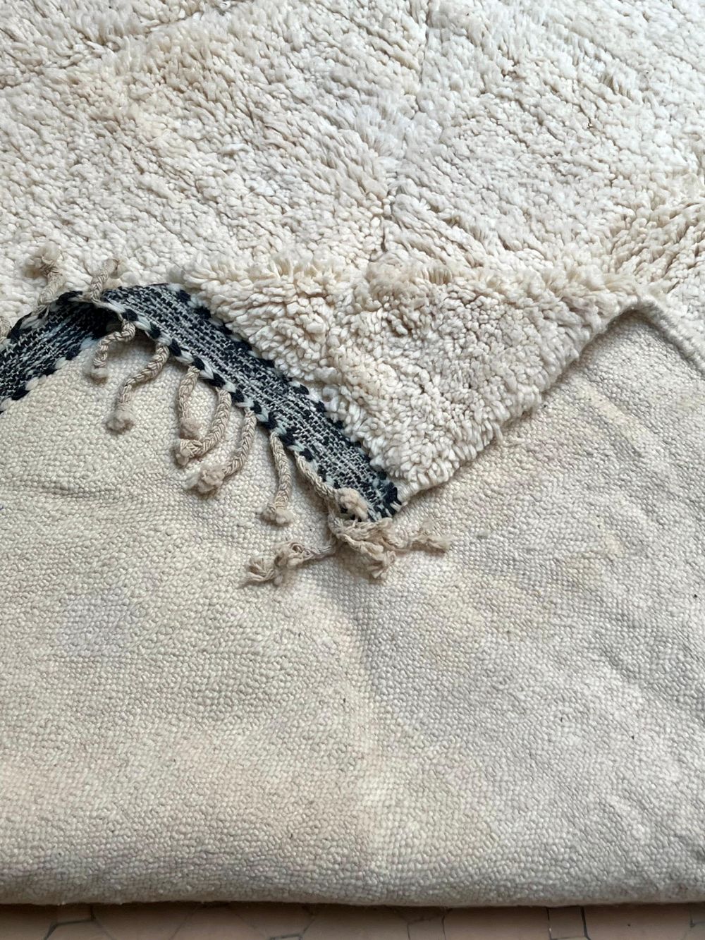 Moroccan All White Rug 250x175cm