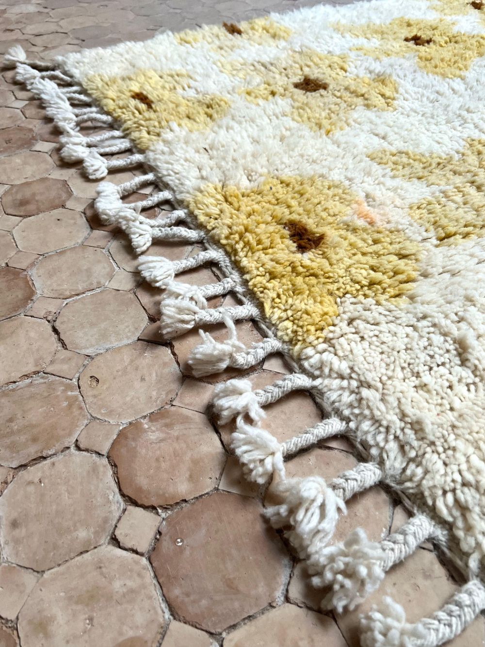 Marokkolainen Azilal-matto 185x145cm