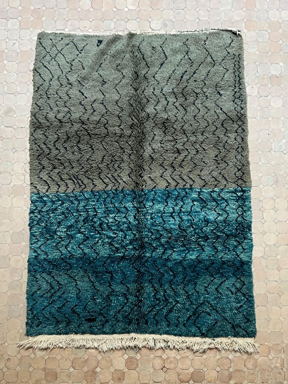 Moroccan Mrirt Rug 255x170cm