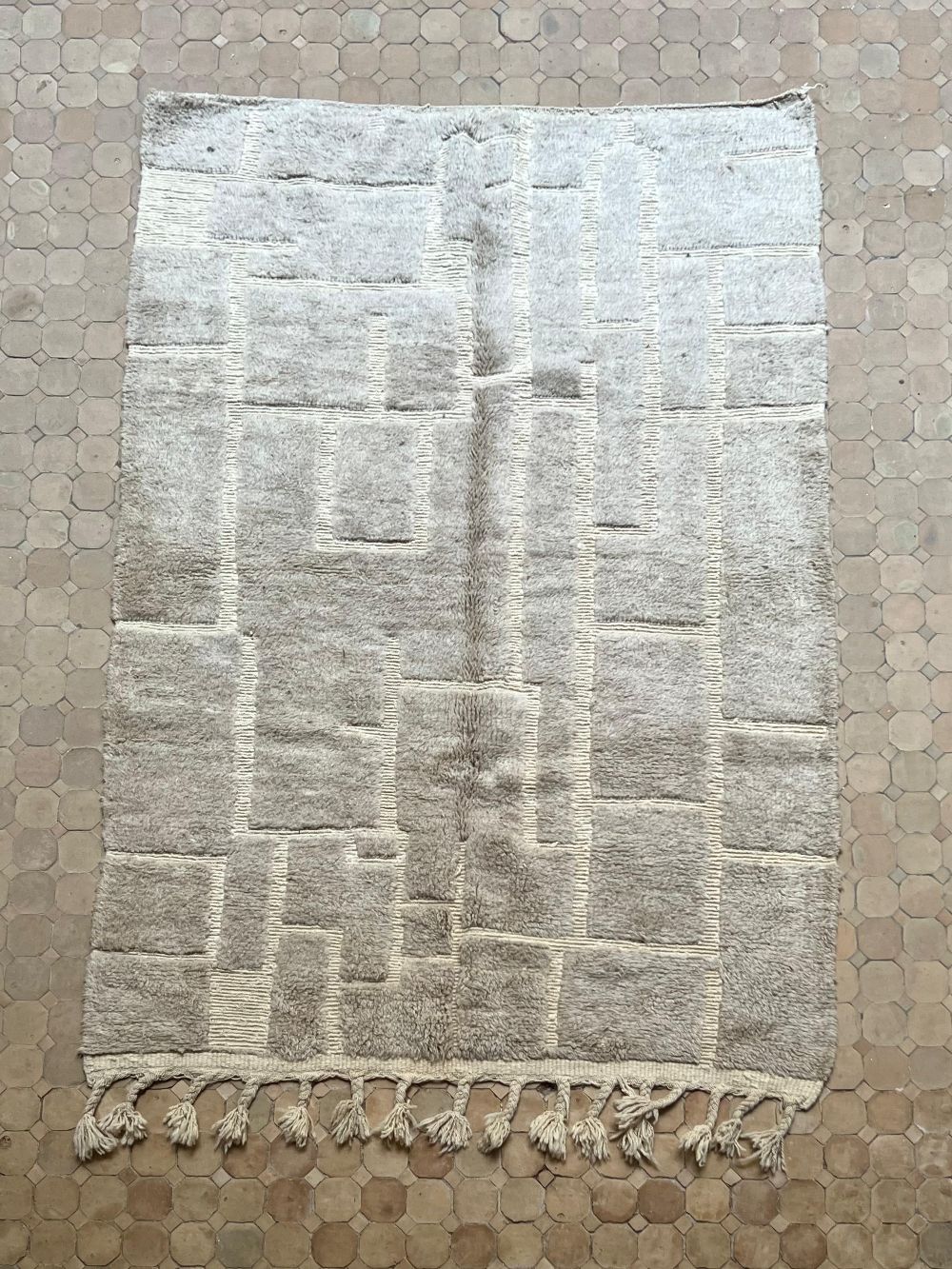 Moroccan Mrirt Rug 240x165cm