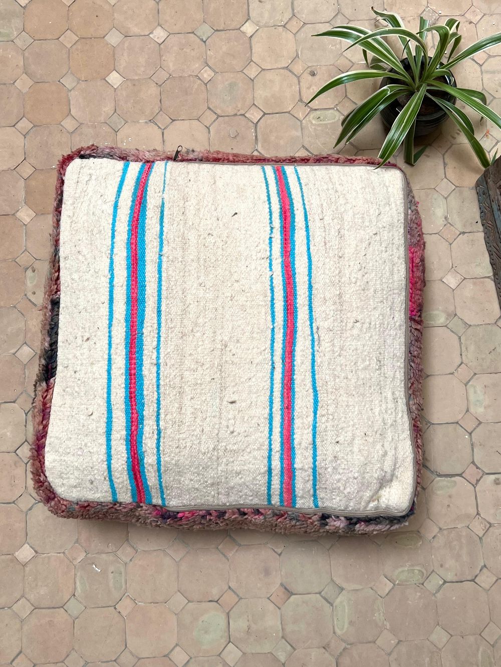 Moroccan Vintage Pouf