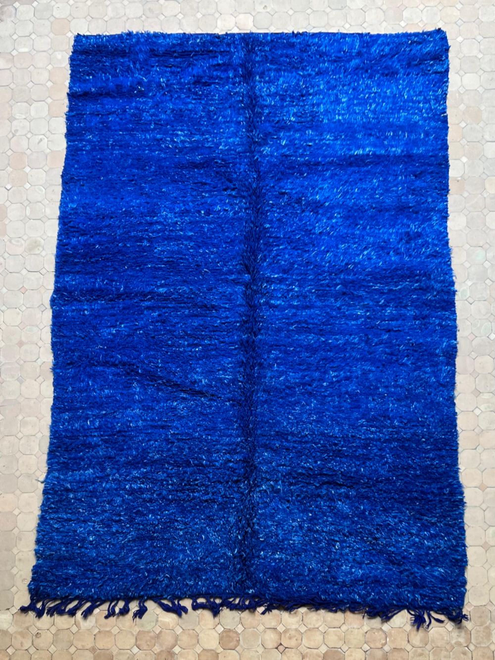 Moroccan Vintage Monochrome Rug 305x200cm