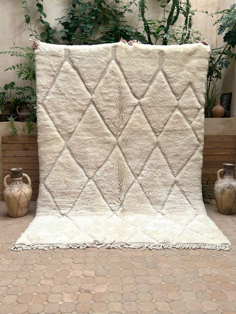 Moroccan Mrirt Rug Polar Bear 275x200cm