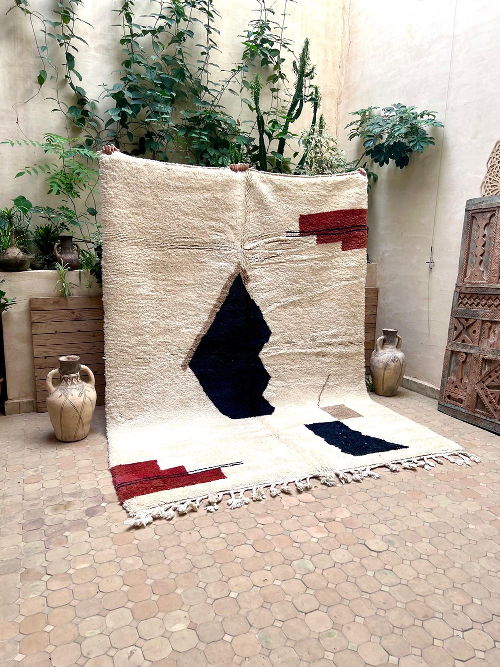 Moroccan Cat Rug 290x220cm