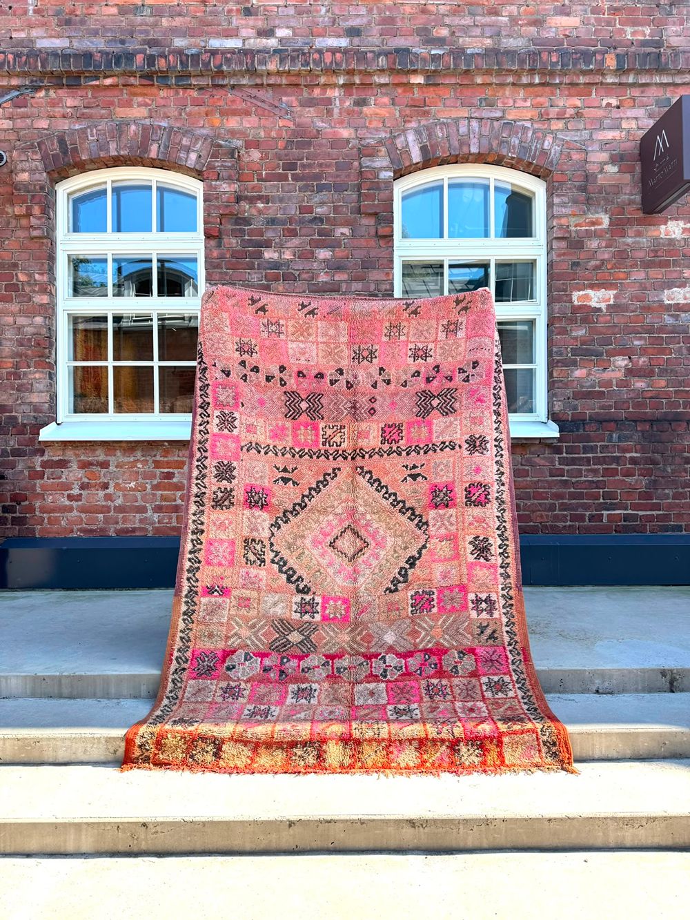 Moroccan Vintage Boujaad Rug 265x175cm