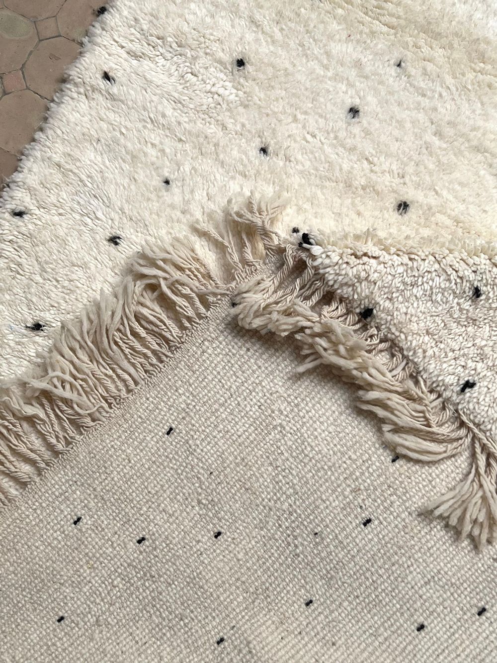 Moroccan Dotted Rug 240x155cm