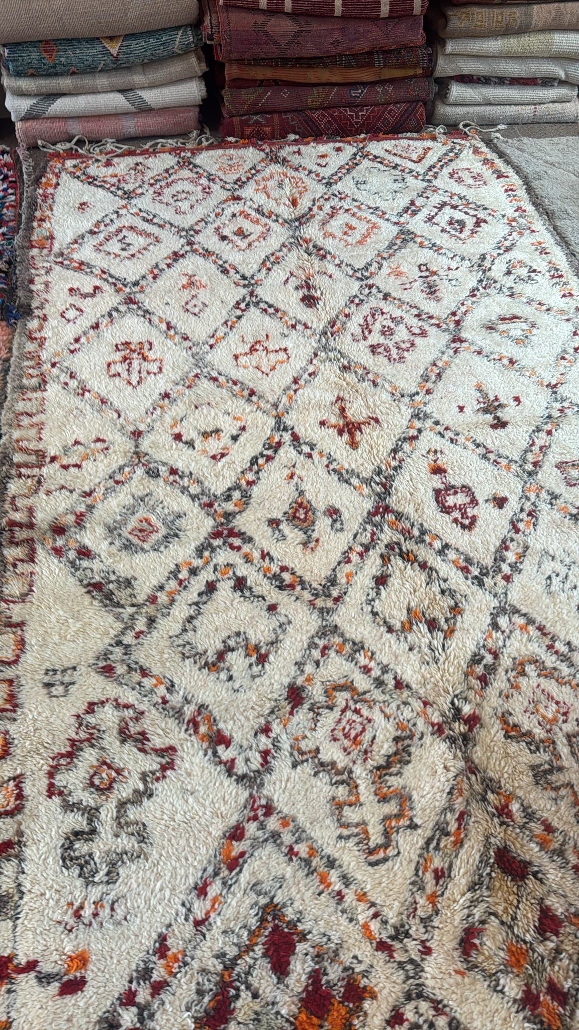 Moroccan Vintage Beni Ouarain Rug 365x200cm