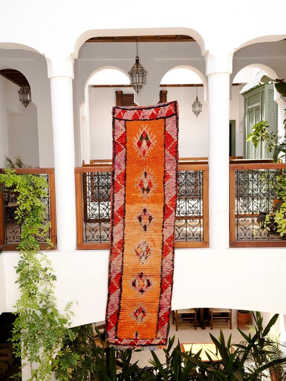 Marokkolainen vintage Boujaad matto 370x80cm