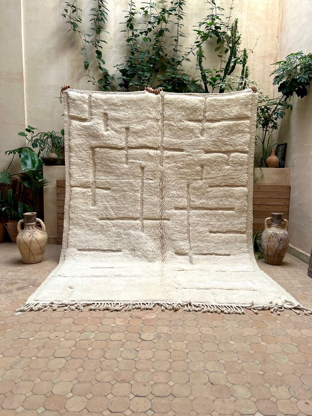 Moroccan Mrirt Rug Polar Bear 300x220cm