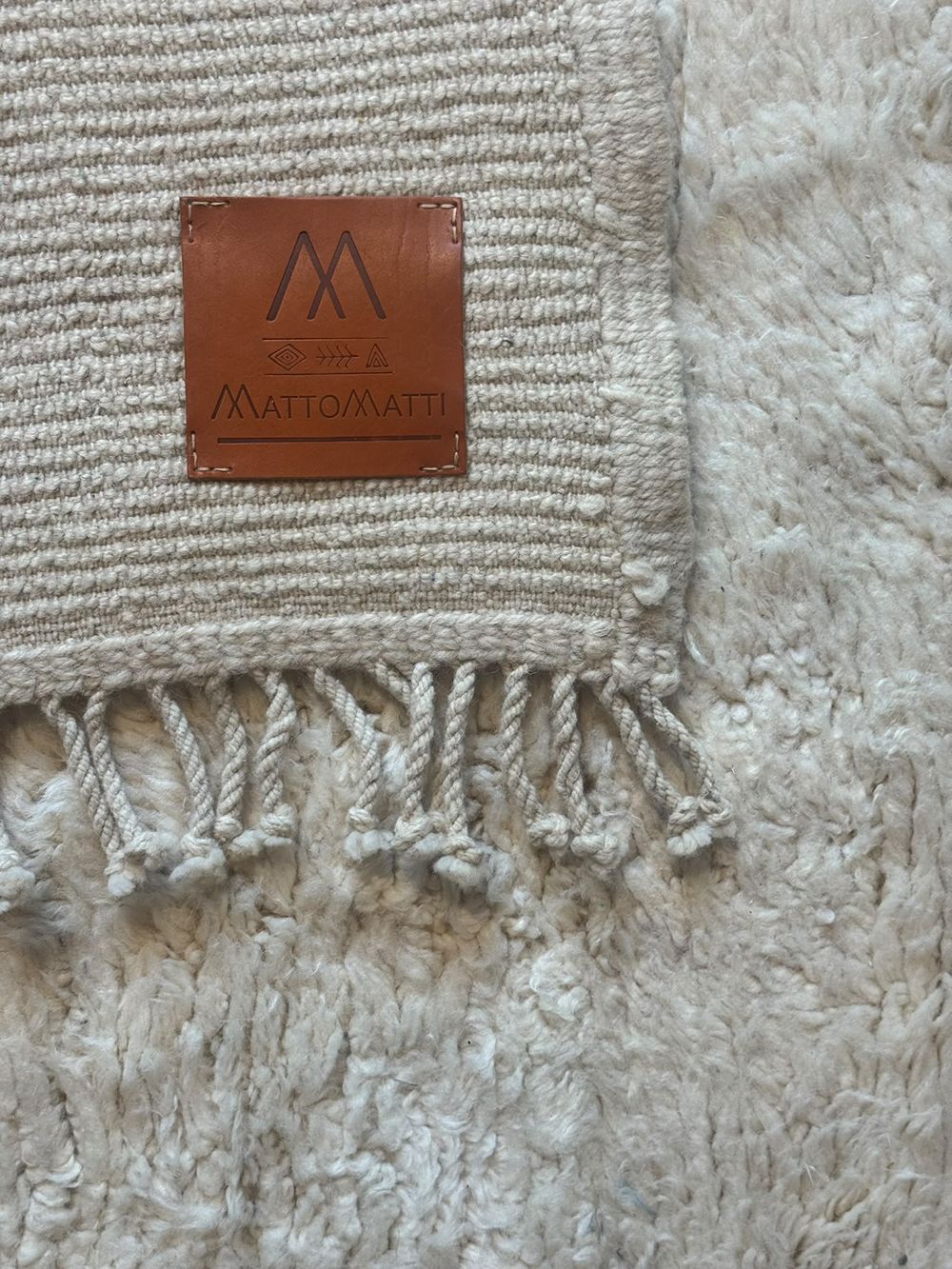 Moroccan Mrirt Rug Polar Bear 370x300cm