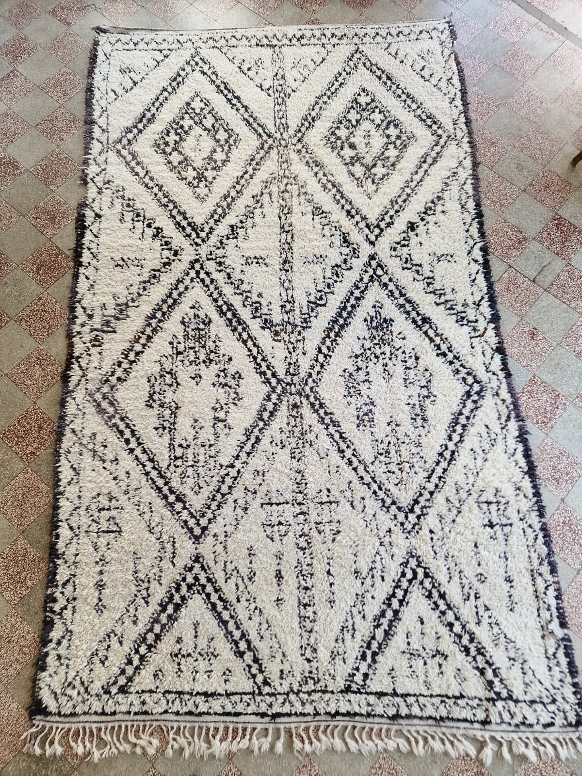 Marokkolainen vintage Beni Ouarain matto 350x210cm