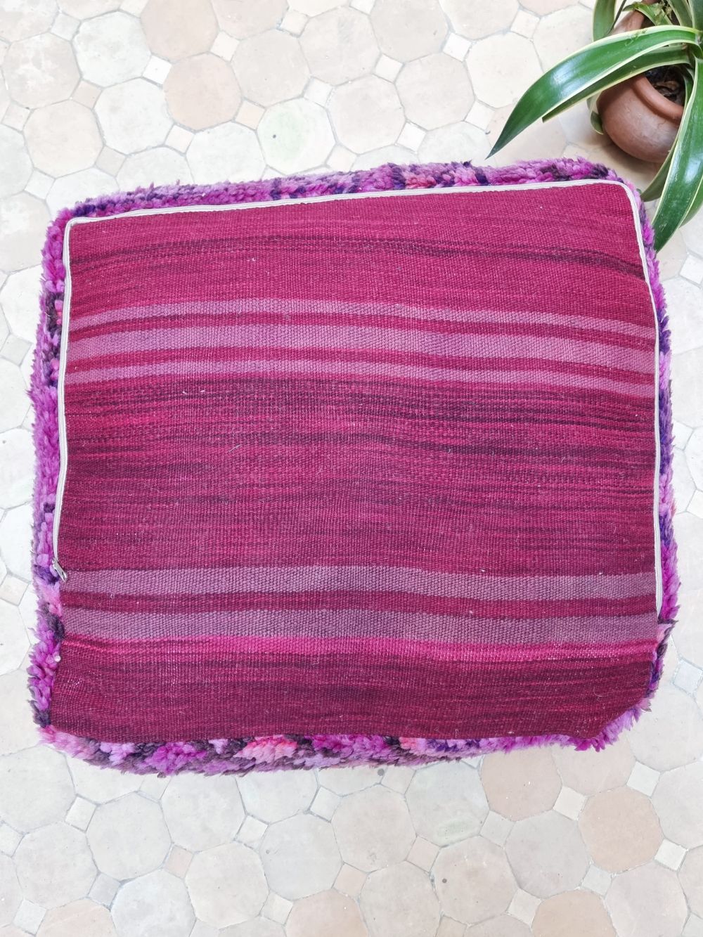 Moroccan Vintage purple Pouf