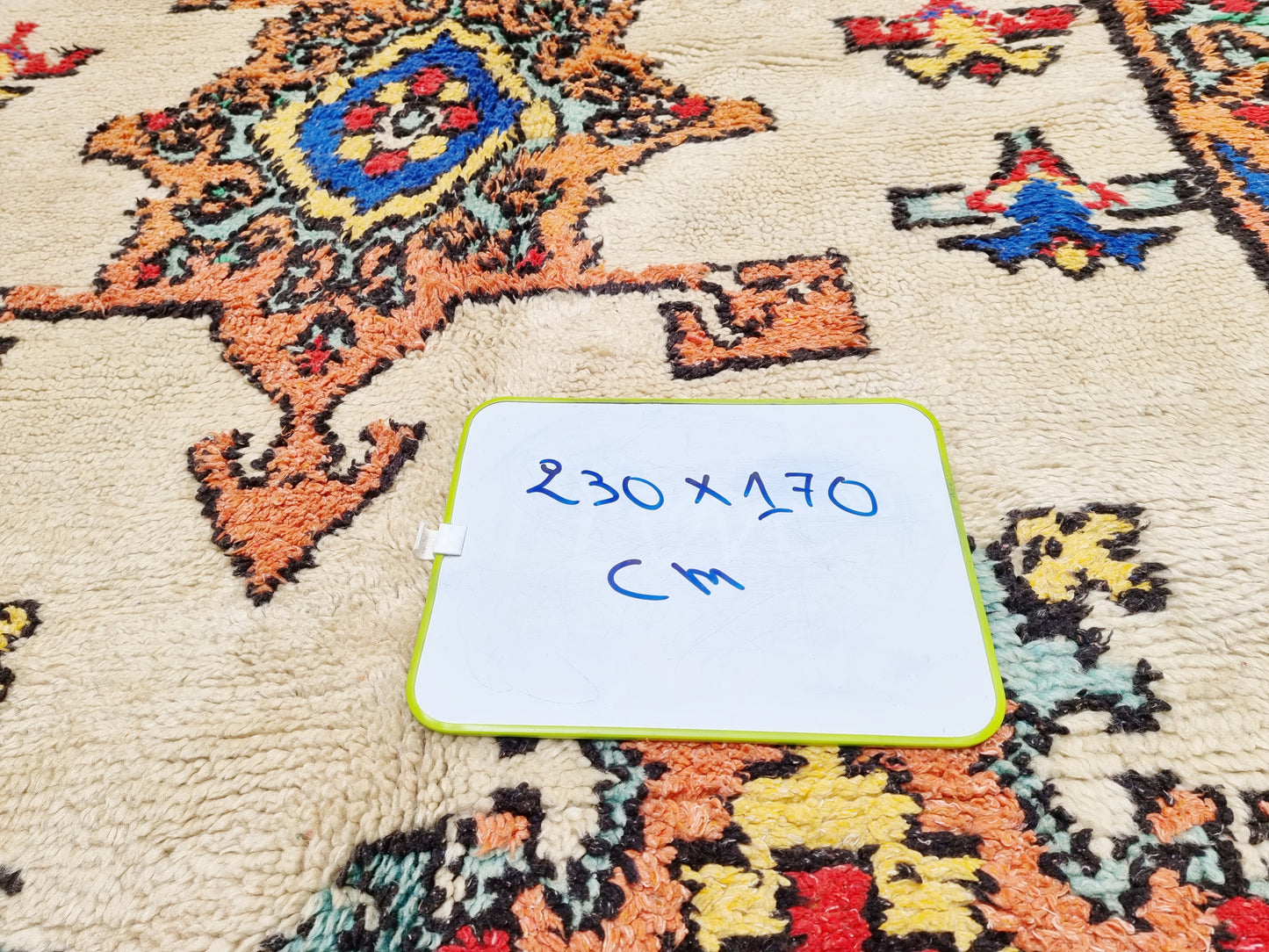 Marokkolainen matto 230x170cm