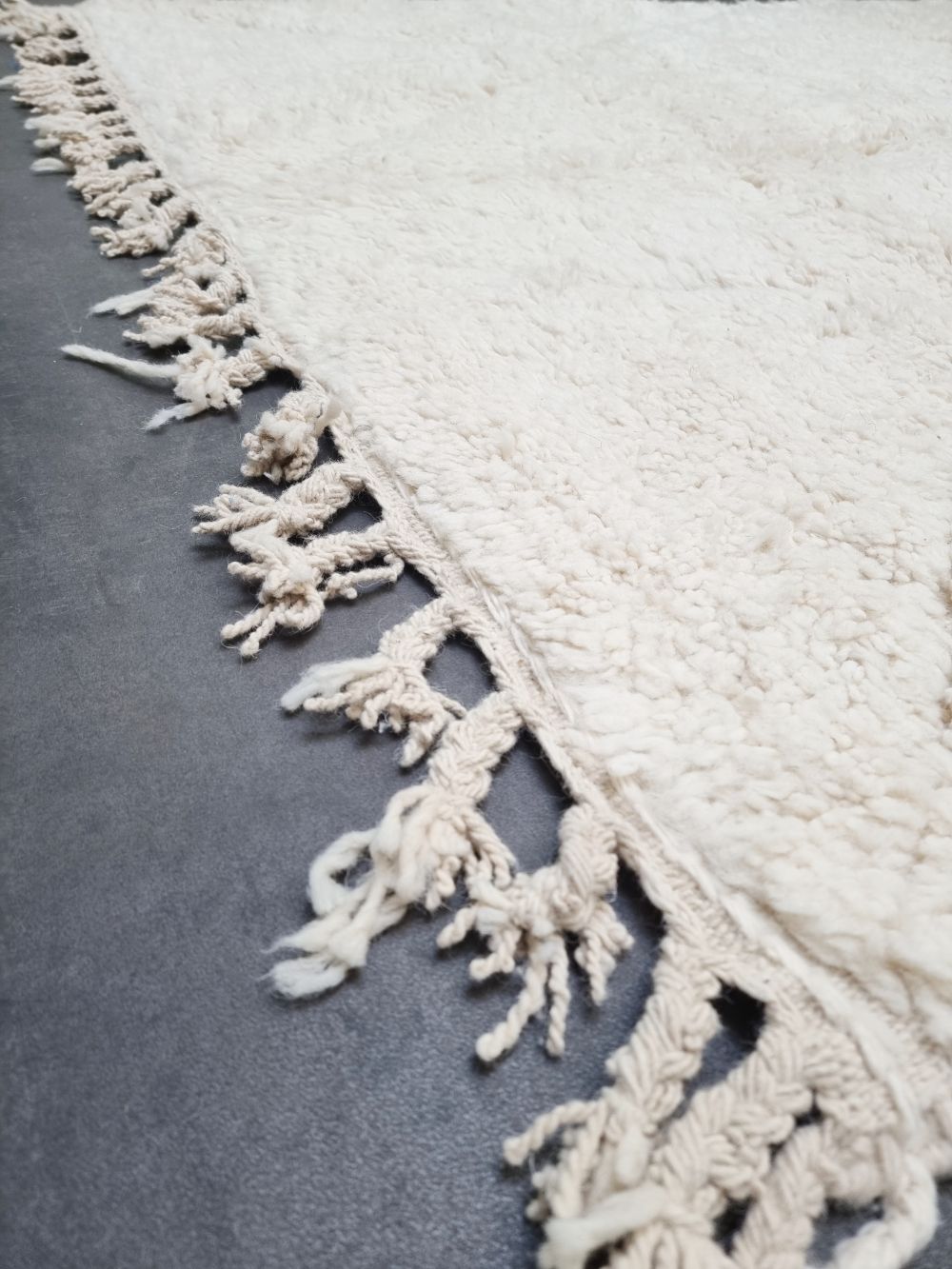 Moroccan All White Rug 245x150cm