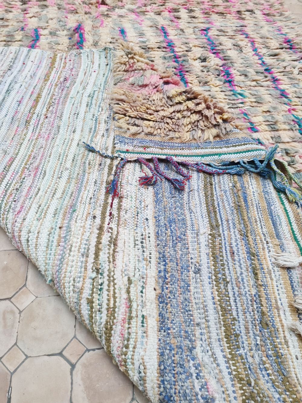 Marokkolainen Boujaad matto 255x175cm