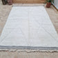 Marokkolainen valkoinen matto 295x210cm