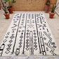 Marokkolainen mustavalkoinen matto 310x195cm