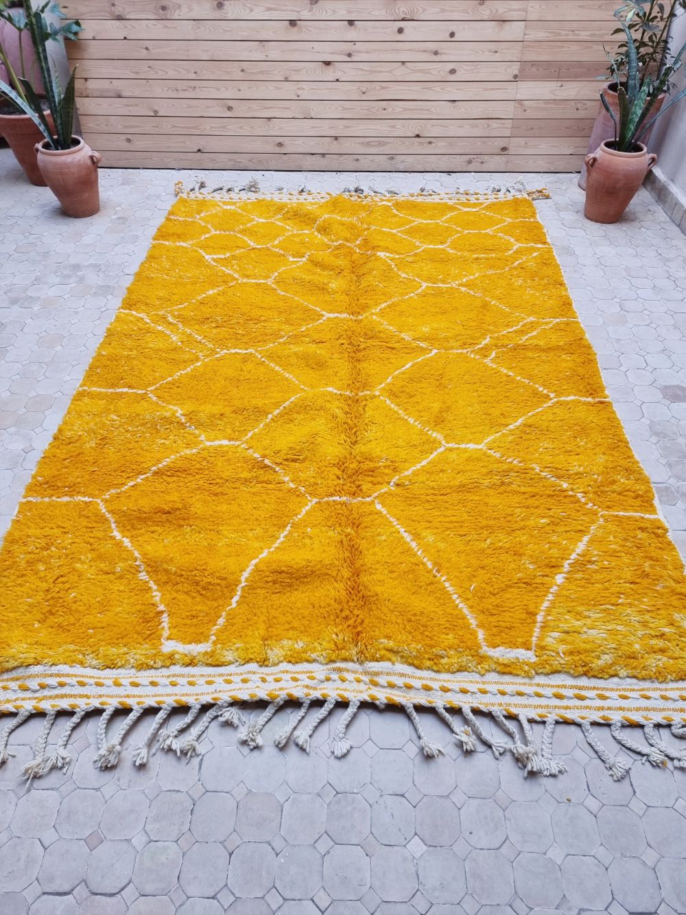 Marokkolainen keltainen matto 295x200cm