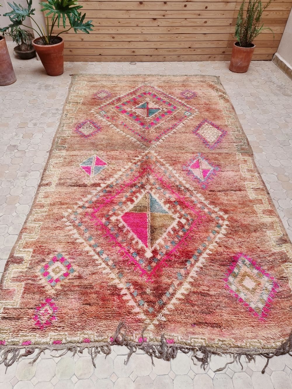 Marokkolainen vintage Boujaad matto 335x190cm