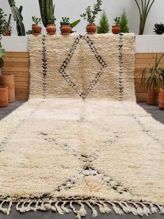 Marokkolainen vintage Beni Ouarain matto 440x200cm